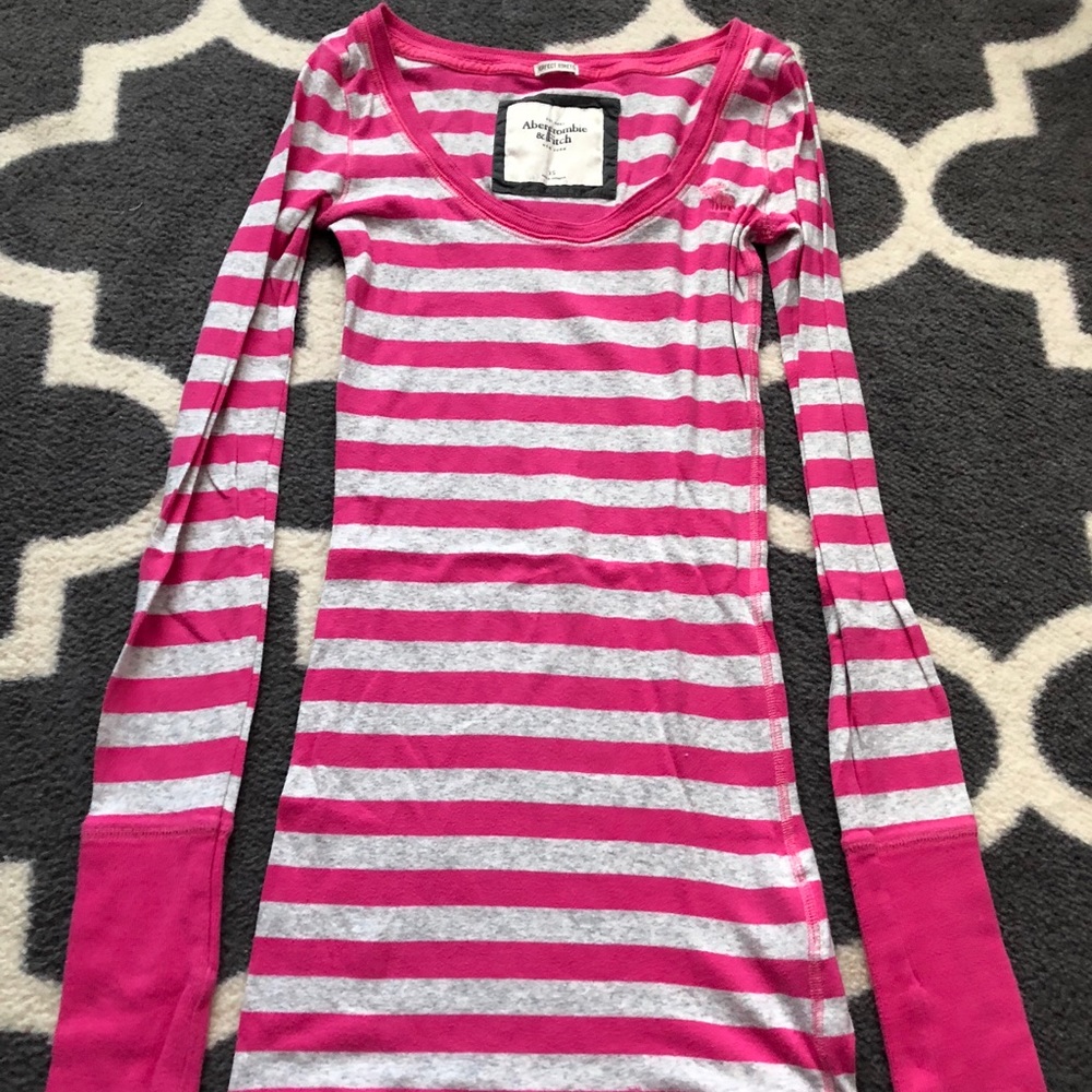 abercrombie long sleeve size xs